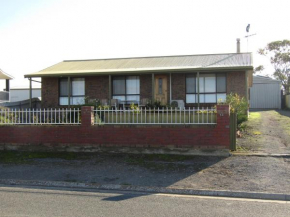 Captain's Quarters